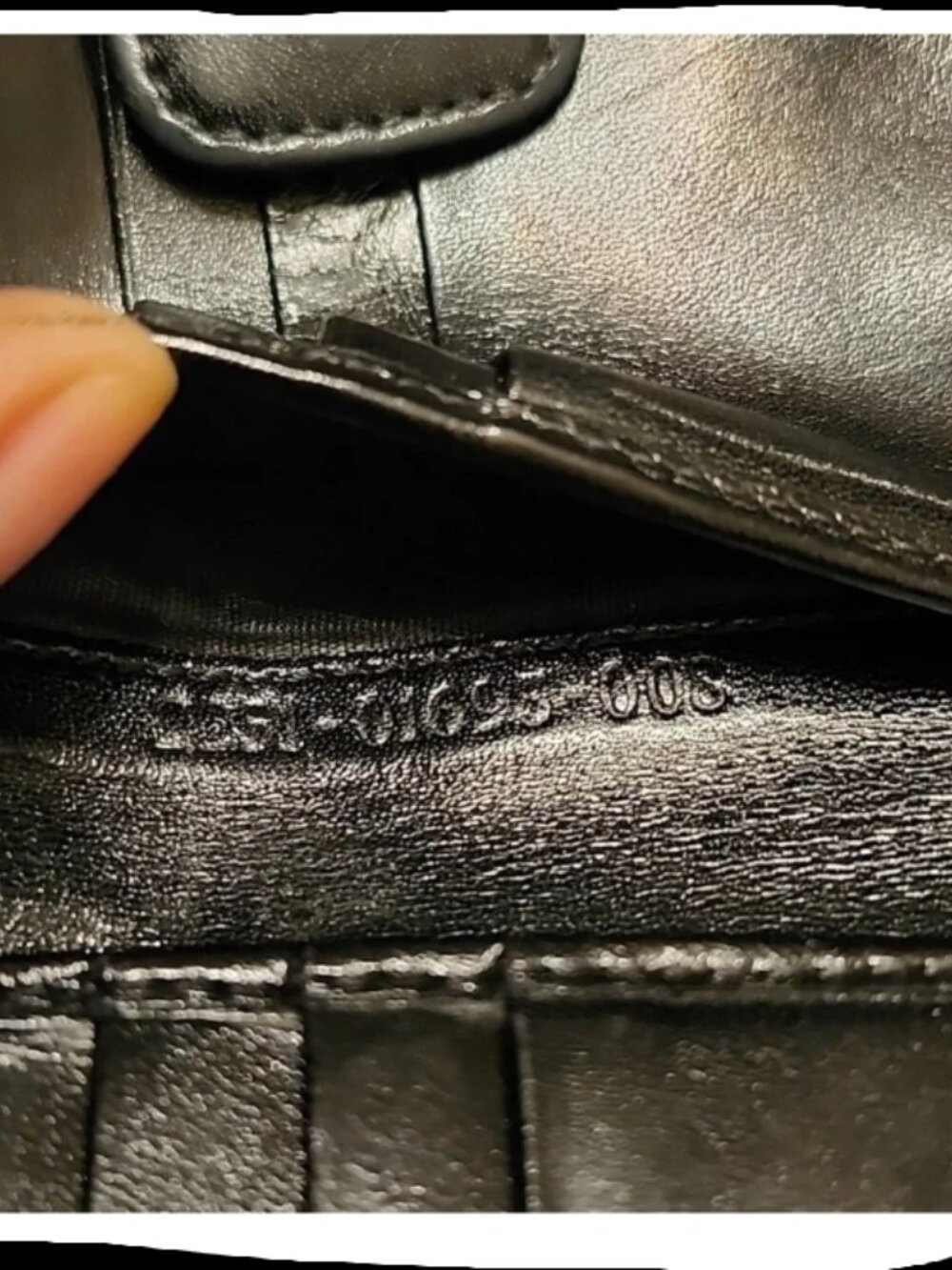 Fendi Black Leather Wallet with Silver Logo Plate - Picture 2 of 11